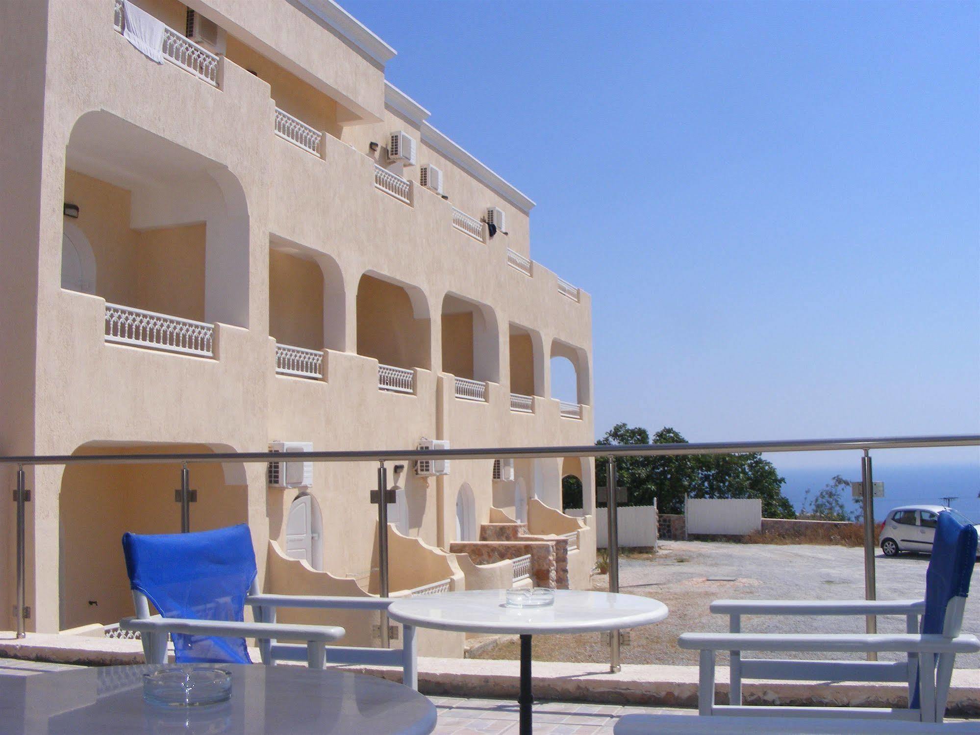 Fira East Hotel Eksteriør billede